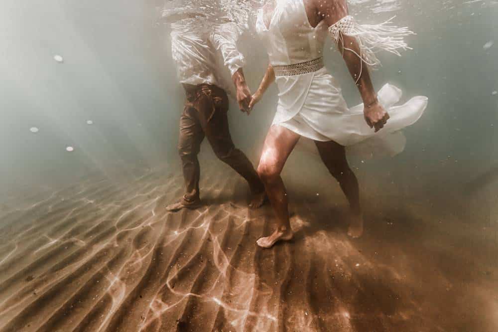 séance photo aquatique photographe photographies underwater subaquatique sous eau mariage cliché session tirage image